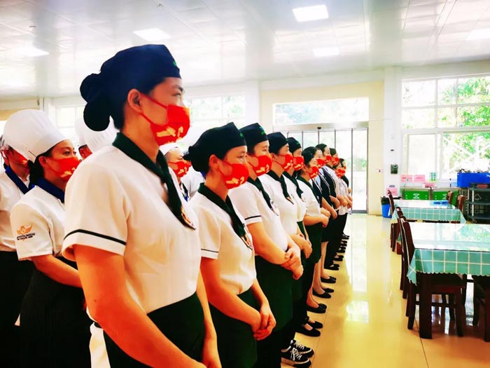 ��2��Ա�������ٷ���վ