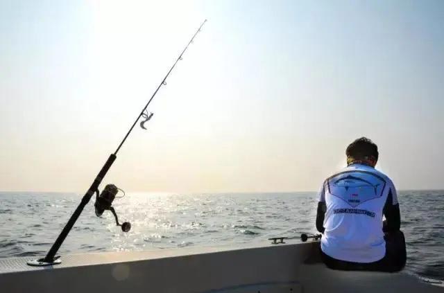 ��2��Ա�������ٷ���վ