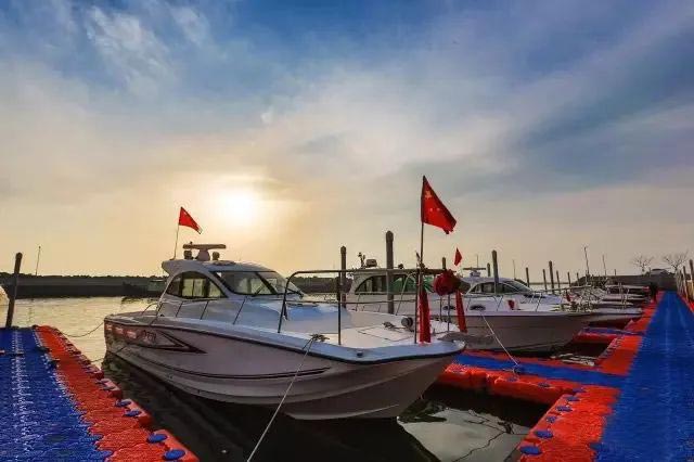 ��2��Ա�������ٷ���վ