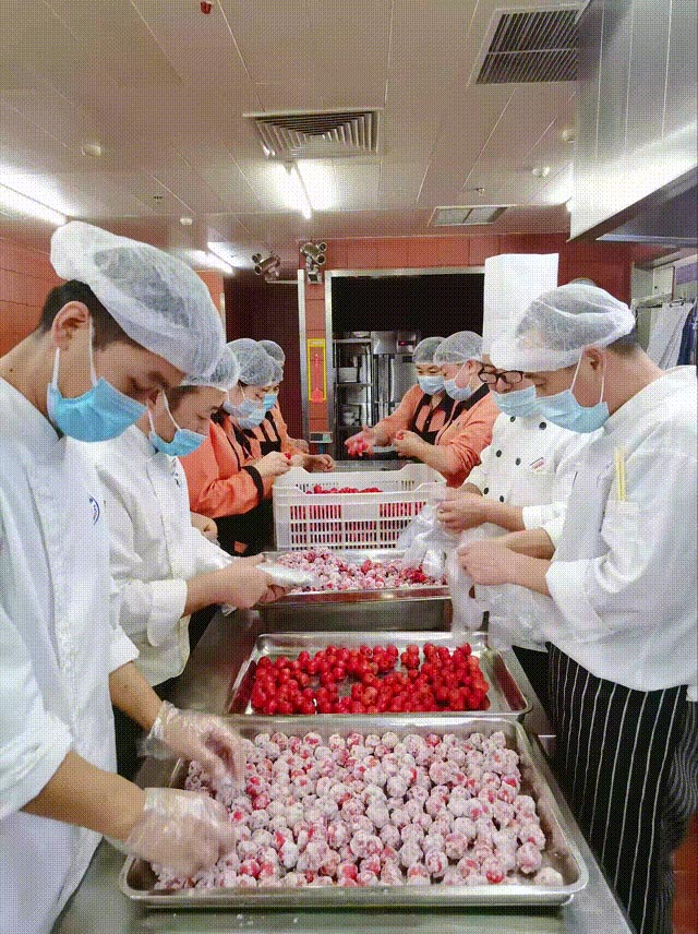 ��2��Ա�������ٷ���վ