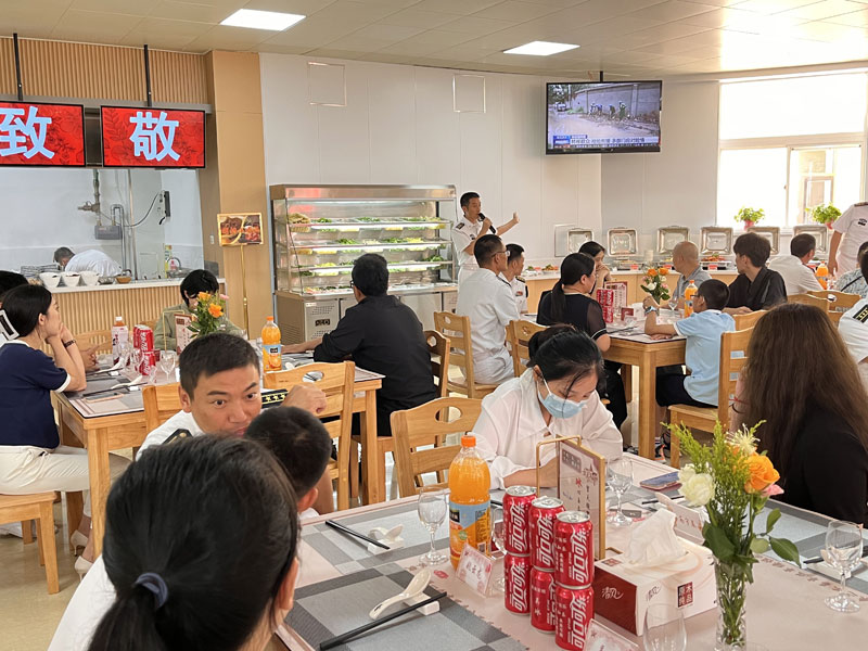 ��2��Ա�������ٷ���վ