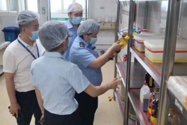 ��2��Ա�������ٷ���վ